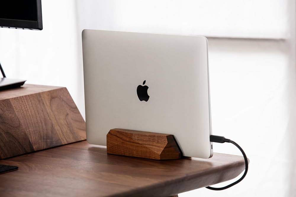 Amazon.com: Oakywood Vertical Laptop Stand Wood - Adjustable